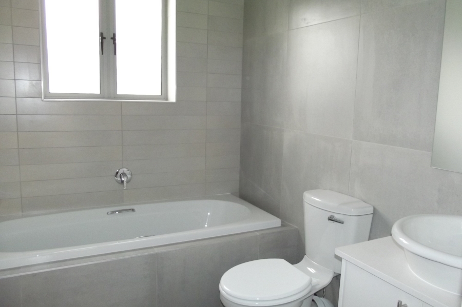 3 Bedroom Property for Sale in Mooikloof Country Estate Western Cape